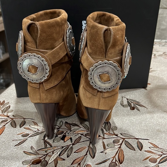 - Saint Laurent Niki Wester Boots - Picture 4 of 9